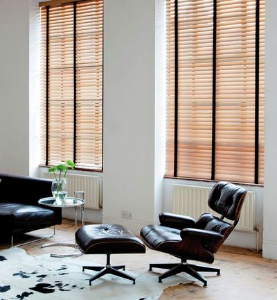 Horizontal-Jalousien, SG 8960, Room shot, wood slats 50mm
