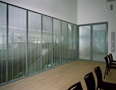 Horizontal-Jalousien, Room shot