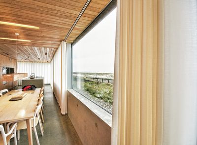 Vorhang-Systeme, SG 3840, Colorama 2, Room shot "Dune House", Thorpeness, Suffolk, United Kingdom, Wave