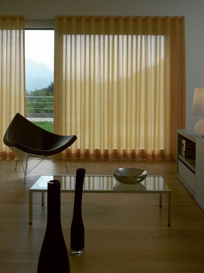 системы с ручным управлением, Colorama 1, Room shot