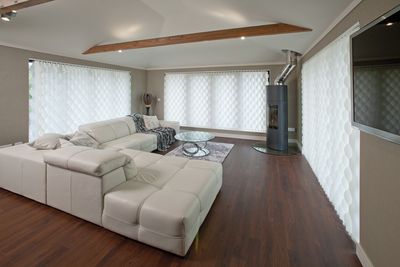 Системы вертикальных жалюзи , SG 2910, Multi Visio, Room shot "Rawsons Retreat", Kent, United Kingdom, Vertical Waves
