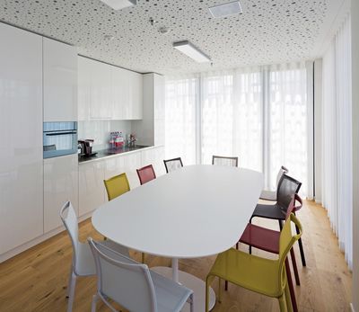 Vorhang-Systeme, SG 6100, Colorama 2 Bioactive, Medbase, Abtwil, Switzerland, Wave