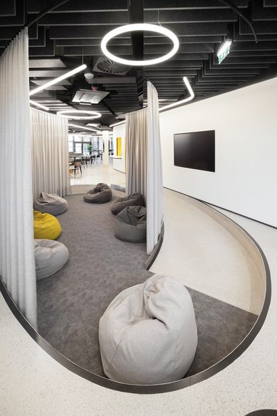 Vorhang-Systeme, SG 6100, Colorama 2 Multicolour, HUBB Biologiezentrum Universität Wien, Vienna, Austria