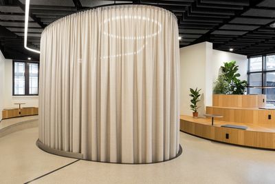 Vorhang-Systeme, SG 6100, Colorama 2 Multicolour, HUBB Biologiezentrum Universität Wien, Vienna, Austria