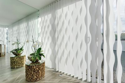 Vertikal-Lamellen, SG 2900, Multi Visio, Private Home, Poole Dorset, United Kingdom, Vertical Waves